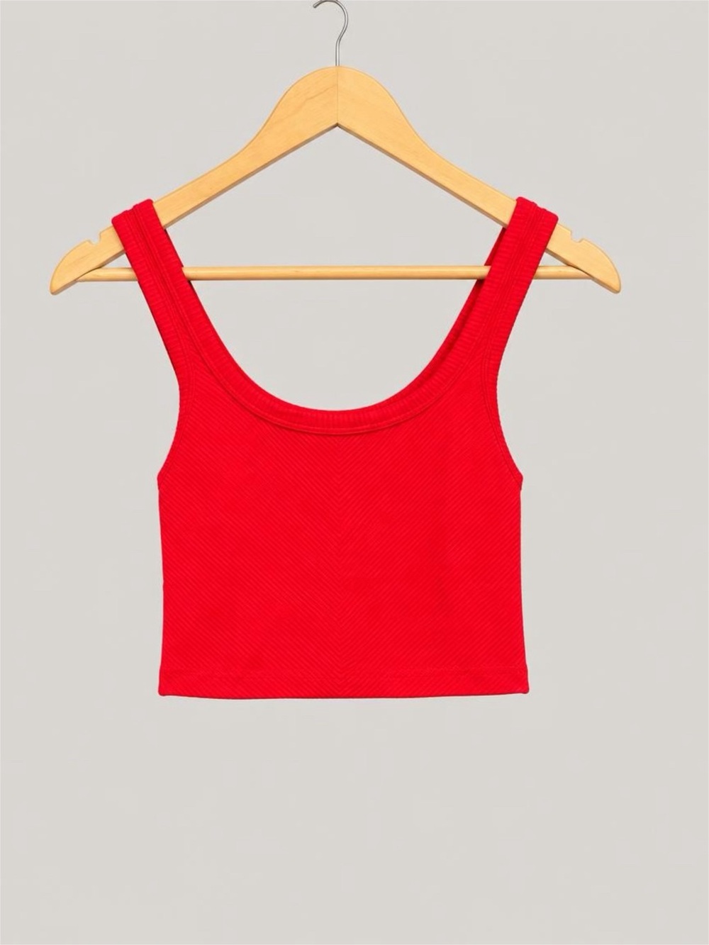Red Ribbed Scoop Crop Tank Top - Women
